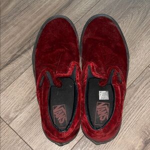Vans women's Deep Red Velvet Sneakers
